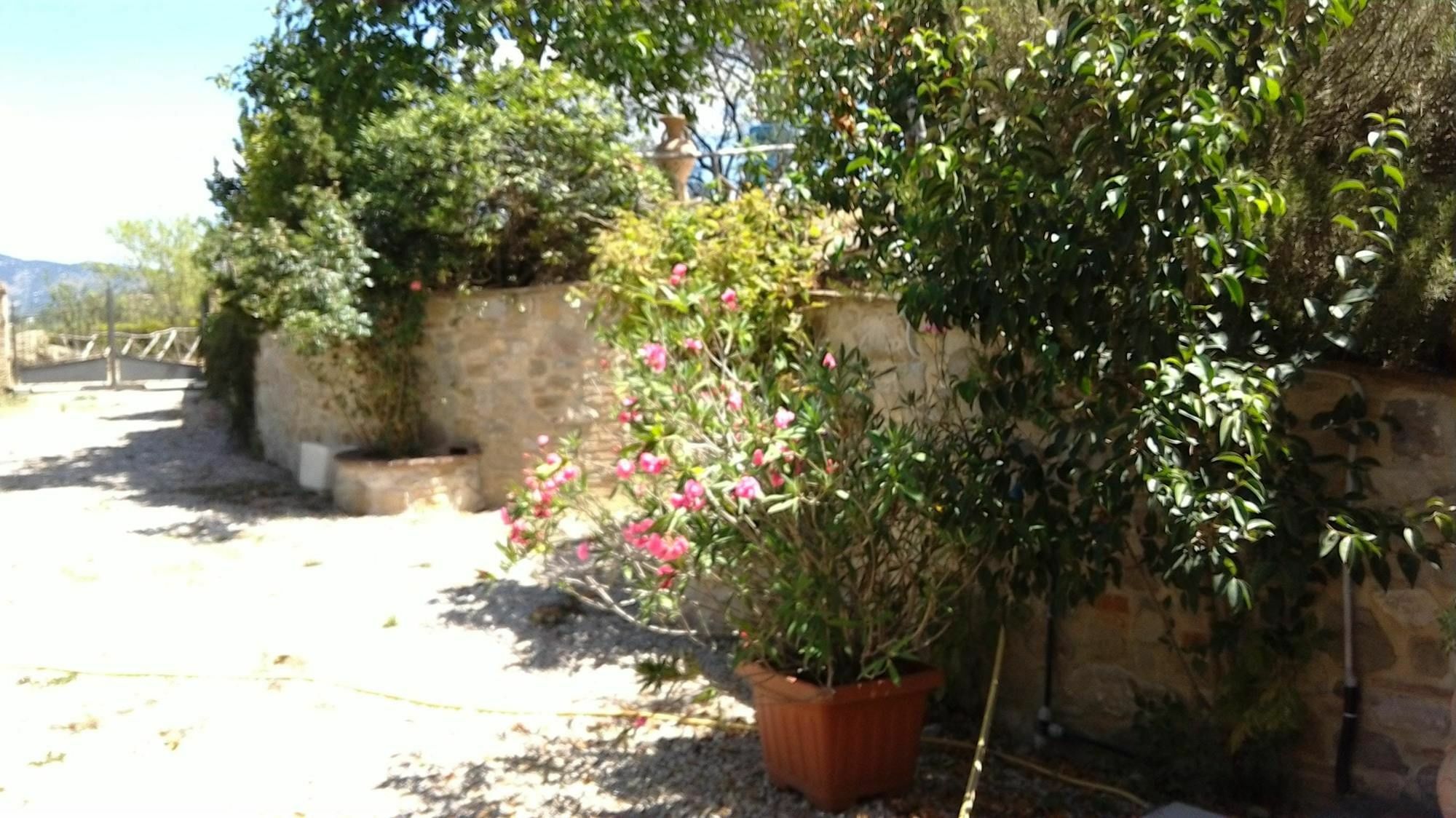 Chalet With One Bedroom In Perugia, With Wonderful Mountain View, Priv מראה חיצוני תמונה